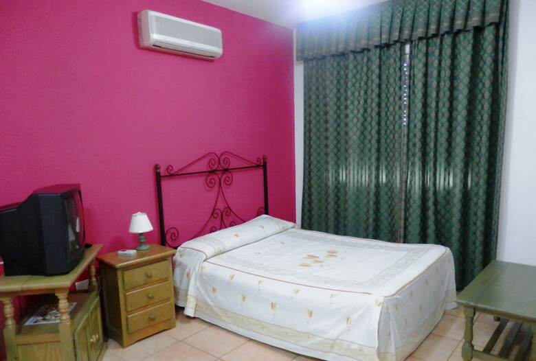 Apartamentos La Fonda