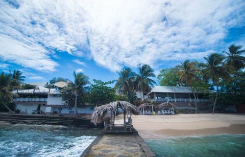 Tropikist Beach Hotel And Resort