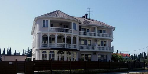 Hostal Guest House Na Figurnoy 51