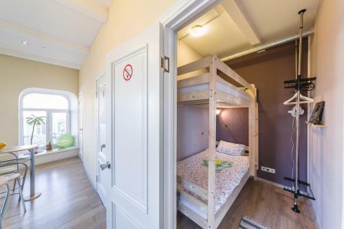 Hostel Whose Suitcase