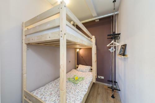 Hostel Whose Suitcase