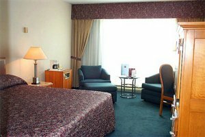 Gouverneur Rimouski Hotel