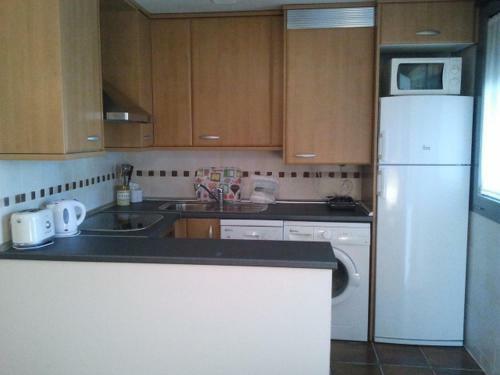 Apartamentos Valle De Tena - Las Margas Golf