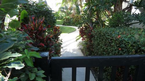 Beach Ridge Apartment
