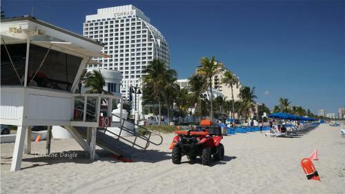 Beach Ridge Apartment