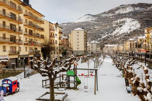 Apartamento Sort Experience, Live The Pyrenees