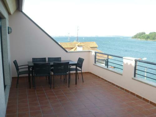 Apartamento Apto. Con Terraza Y Vistas Al Mar
