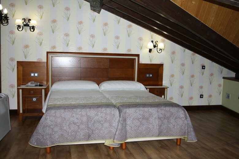 Hotel Rural El Reundu