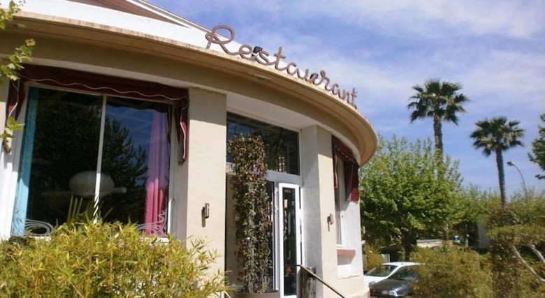 Hotel Adonis Sanary Grand H�tel Des Bains