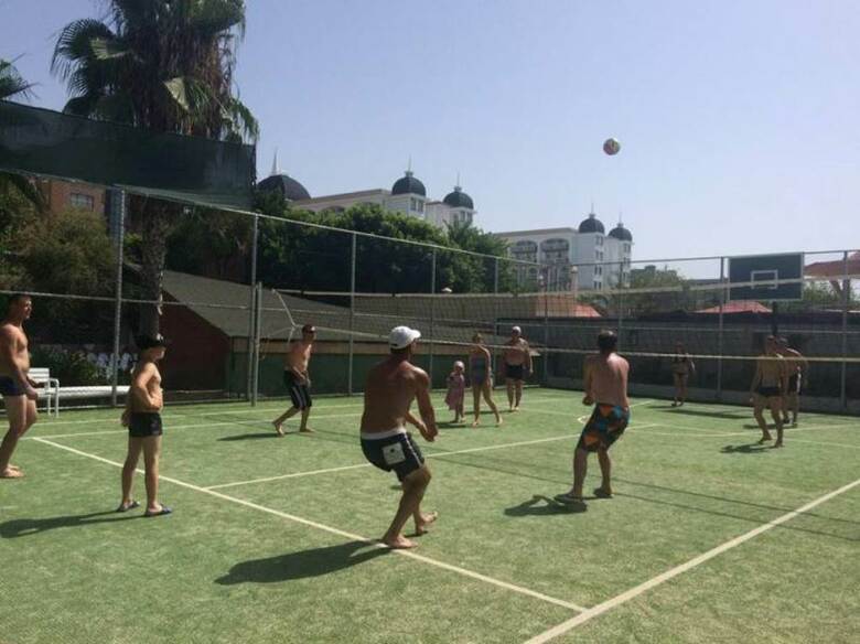 Hotel Holiday Park Resort