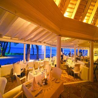 Hotel Almond Beach Club & Spa