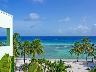 Coconut Court Beach Hotel