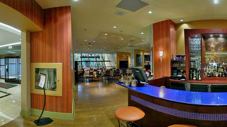 Hotel Toronto Marriott Bloor Yorkville