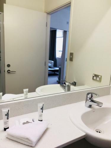 Hotel Quest On Lambton Serviced Apartment