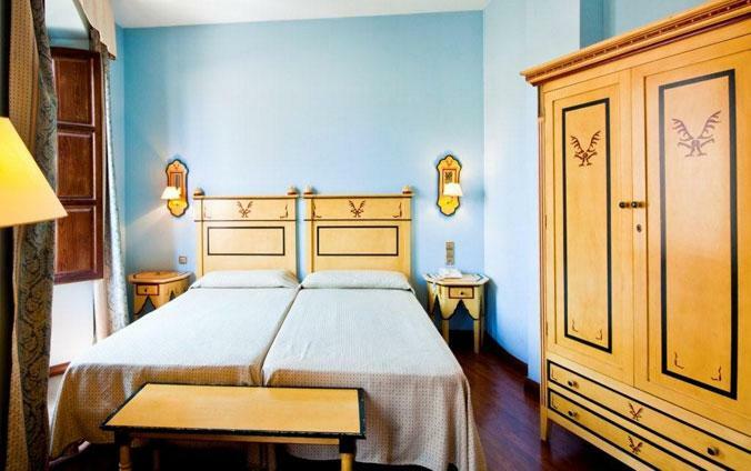 Hotel Plaza Nueva