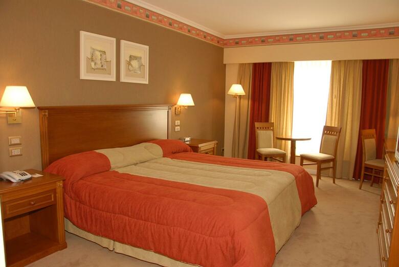Howard Johnson Hotel And Casino Villa Maria