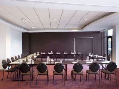 Hotel Holiday Inn Melbourne Airport