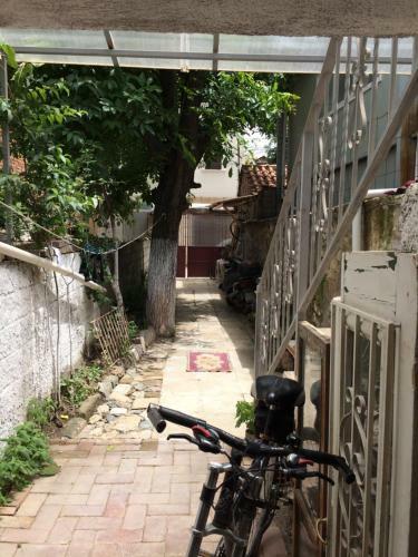 Hostal Guest House At Home