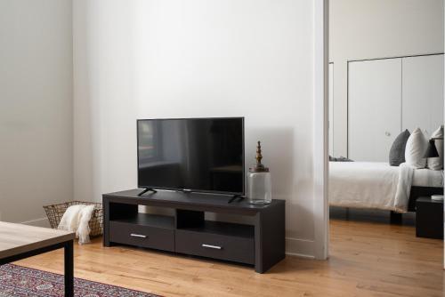 Apartment On Rue De La Visitation 201