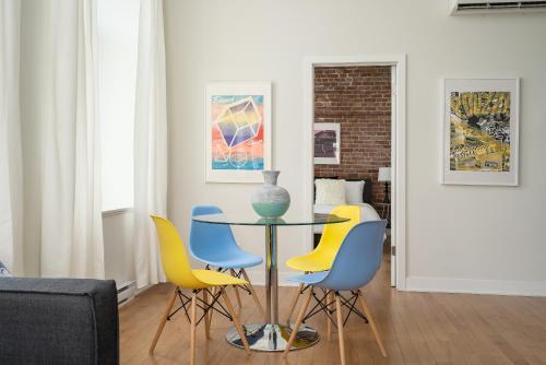Apartment On Rue De La Visitation 201