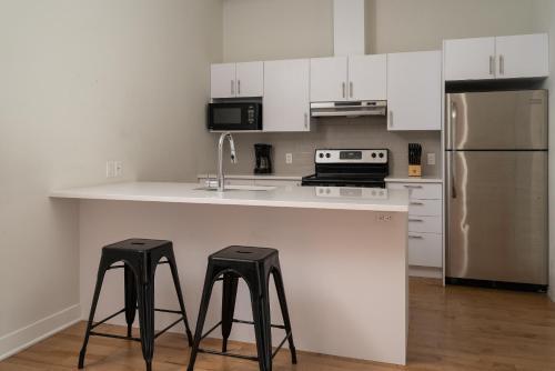 Apartment On Rue De La Visitation 201