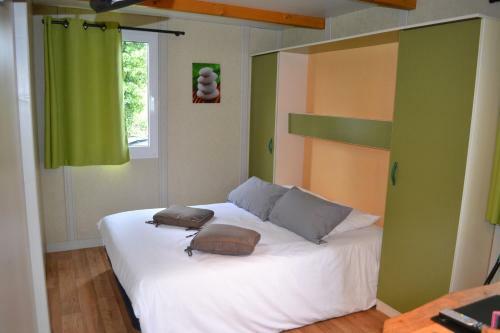 Hotel La Tour Du Loup