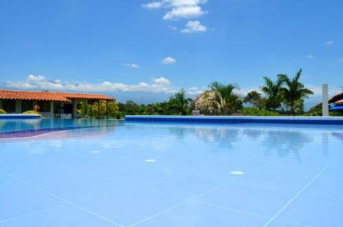 Agroturismo Finca Hotel Azulinas