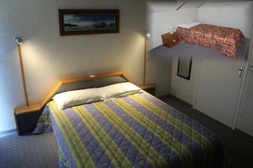 Hotel Logis Les Dineux Village