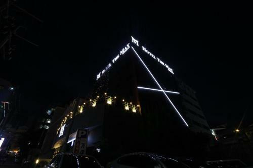 Hotel The May