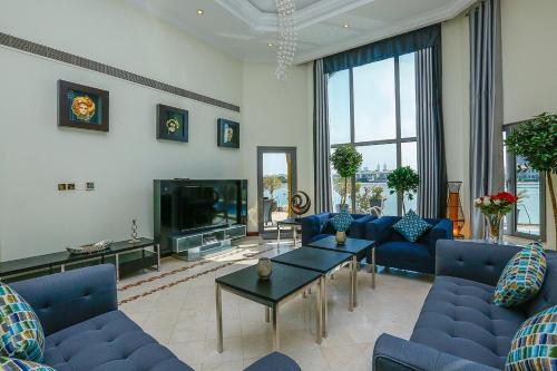 Kennedy Towers - Frond C Villa