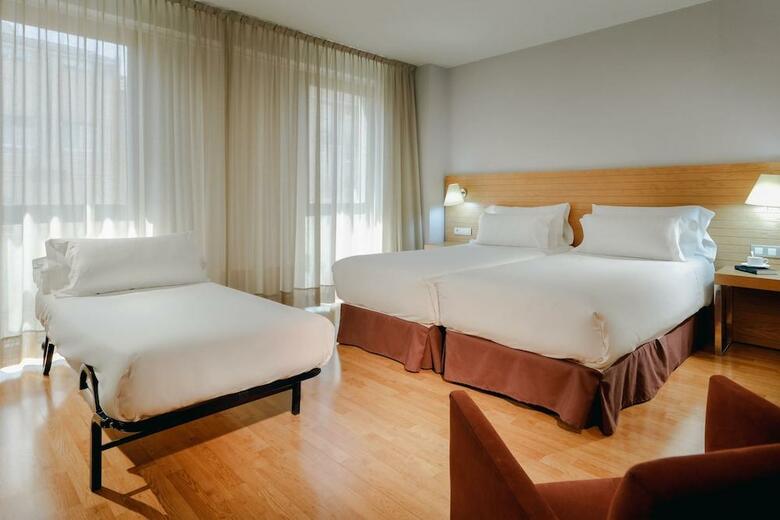 Hotel Hesperia Zaragoza Centro