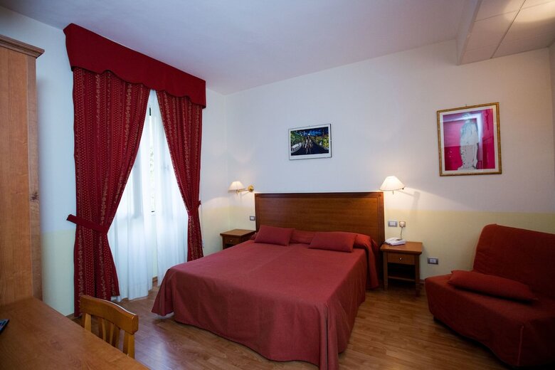 Hotel Roccaporena