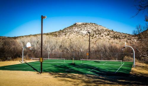 Verde Valley Studio Cabin 1