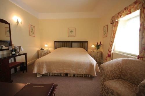 Worsley Arms Hotel