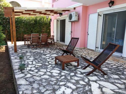 Apartamento Cha Nanakas Village Inn