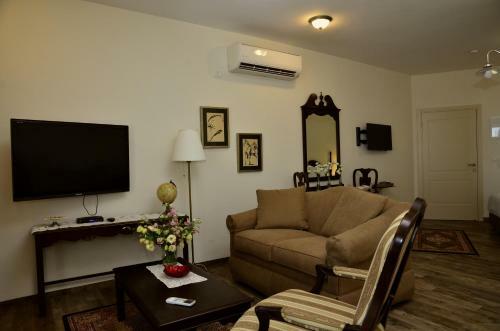 Bed & Breakfast Habaronit
