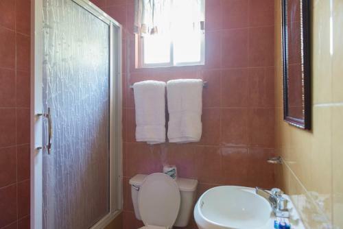 Rosehall Deluxe Bed & Breakfast