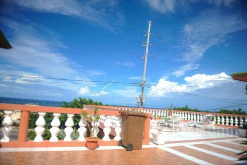 Rosehall Deluxe Bed & Breakfast