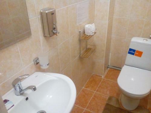 Hostal Nursat Guest House