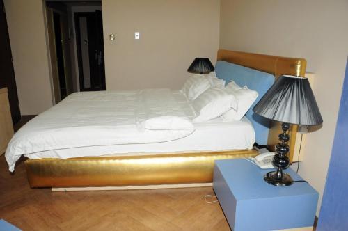 Royal Inn Hotel