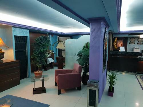 Royal Inn Hotel