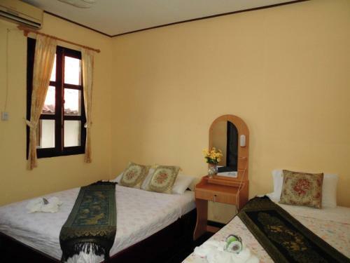Hostal Sokmisay Guest House