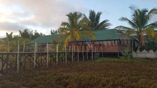 Hostal Barefoot In Barra
