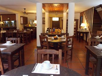 Hotel San Remo Villa Corral Aparts