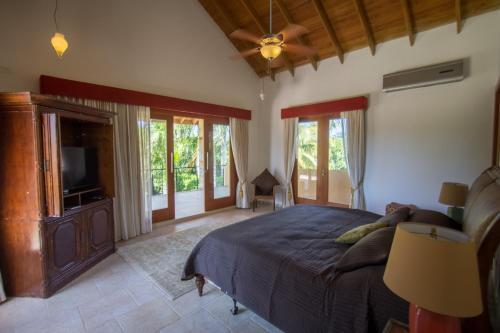 Luxury Villas At Sea Horse Ranch