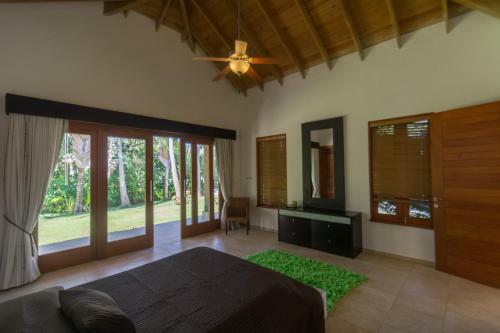 Luxury Villas At Sea Horse Ranch