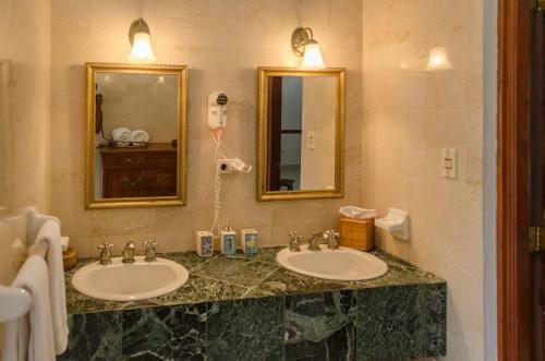 Luxury Villas At Sea Horse Ranch