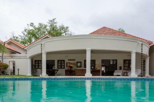 Luxury Villas At Sea Horse Ranch