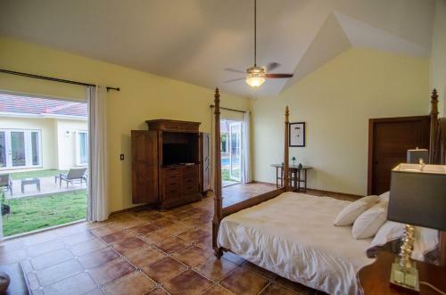 Luxury Villas At Sea Horse Ranch