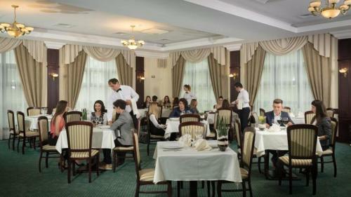 Magus Hotel